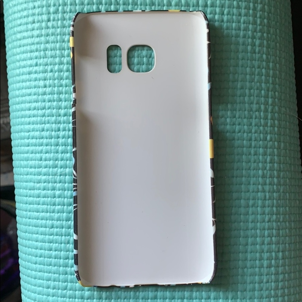 Phone case - Picture 3 of 4
